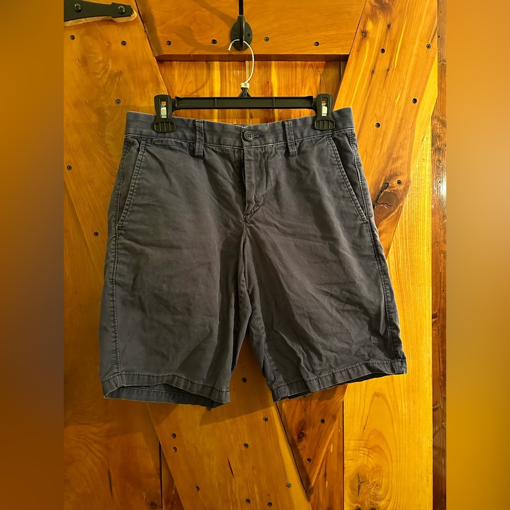 Classic Gap Khakis Navy Shorts Size 29